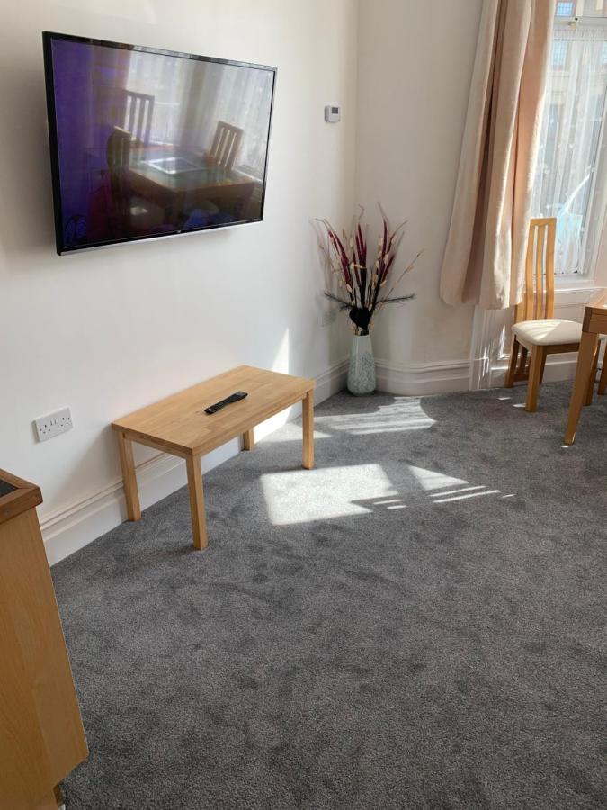 Delamere Ground Floor Holiday Flat 黑潭 外观 照片